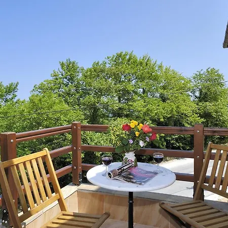 Гостевой дом Nikolaou House 3*